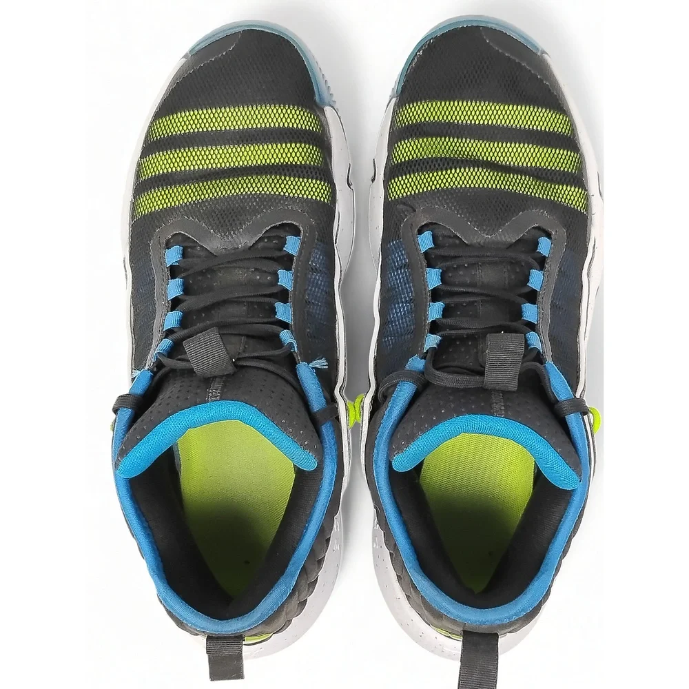 Streetwear Minimalist Adidas Trae Unlimited Mens Basketball Shoes Size 10.5